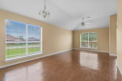 100 Lipan Street, Greenville, TX 75402 - Photo 9