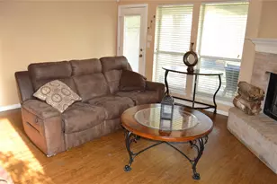 100 Lipan St, Greenville, TX 75402 - Photo 5