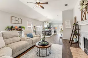 1180 Kachina Ln, Fort Worth, TX 76052 - Photo 5