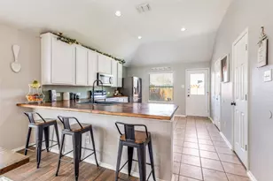 1180 Kachina Ln, Fort Worth, TX 76052 - Photo 9