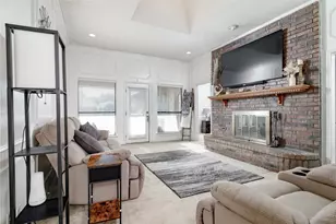 193 Simmons Dr, Coppell, TX 75019 - Photo 9