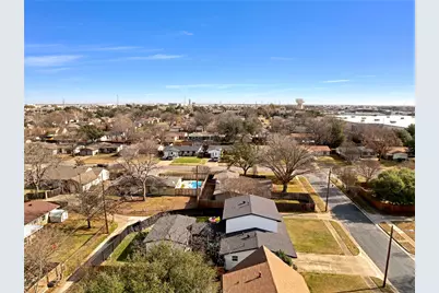 8635 Strathmore Drive, Dallas, TX 75238 - Photo 31