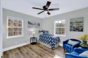 8635 Strathmore Dr, Dallas, TX 75238 - Photo 19