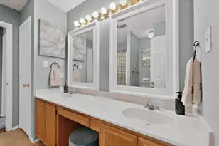 10604 Cobblestone Dr, Benbrook, TX 76126 - Photo 15