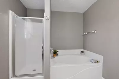 10604 Cobblestone Drive, Benbrook, TX 76126 - Photo 13