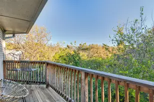 9122 Cochran Heights Dr, Dallas, TX 75220 - Photo 17