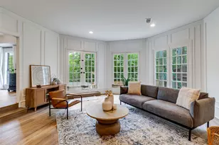 9122 Cochran Heights Dr, Dallas, TX 75220 - Photo 3