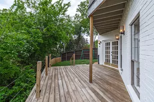 9122 Cochran Heights Dr, Dallas, TX 75220 - Photo 25