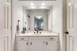 9122 Cochran Heights Dr, Dallas, TX 75220 - Photo 21