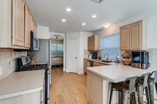 9009 Hampton Ct, McKinney, TX 75071 - Photo 9