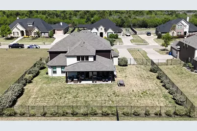 1505 Hudson Drive, Ennis, TX 75119 - Photo 31