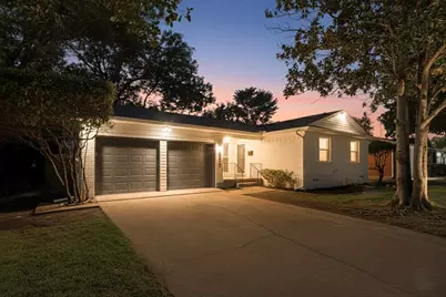 10833 Palace Way, Dallas, TX 75218 - Photo 1