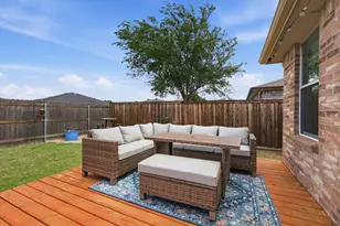 1637 Fieldstone Dr, Little Elm, TX 75068 - Photo 27