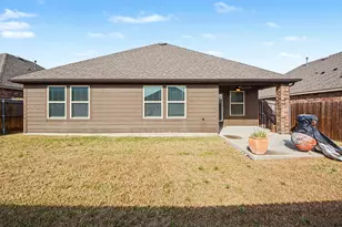 611 Saddle Club Way, Princeton, TX 75407 - Photo 33