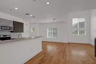 111 N Merrill Ave, Duncanville, TX 75116 - Photo 5