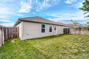 9245 Summerlee St, Dallas, TX 75227 - Photo 11