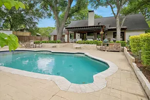 10747 St Lazare Dr, Dallas, TX 75229 - Photo 29