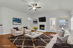 517 Highmoor Ct, Oak Point, TX 75068 - Photo 5