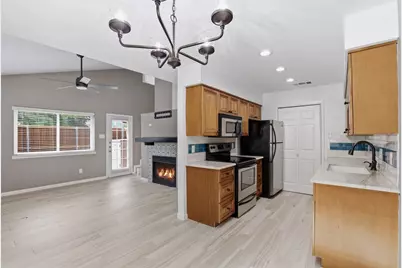 5743 Cedar Creek Drive, Benbrook, TX 76109 - Photo 9