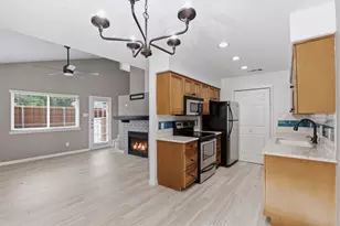 5743 Cedar Creek Dr, Benbrook, TX 76109 - Photo 9