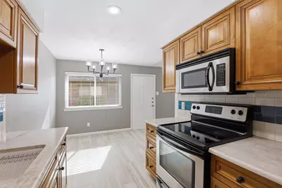 5743 Cedar Creek Drive, Benbrook, TX 76109 - Photo 13