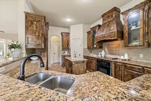 9300 Wood Duck Dr, Fort Worth, TX 76118 - Photo 13