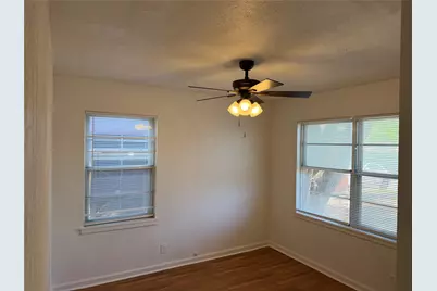 2800 W Fuller Avenue, Fort Worth, TX 76133 - Photo 13