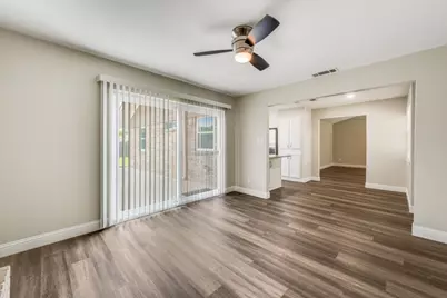 6207 Patriotic Court, Arlington, TX 76002 - Photo 11