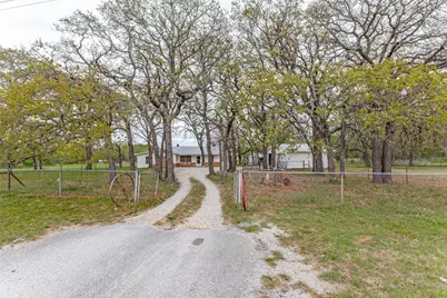 2553 E Highway 199, Springtown, TX 76082 - Photo 1