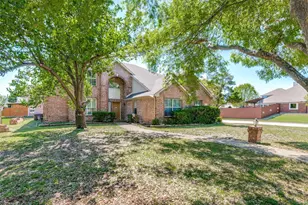 4110 Watersedge Ct, Rowlett, TX 75088 - Photo 1