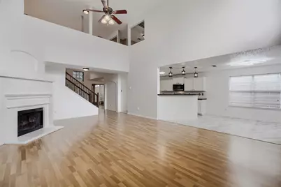 1614 Powder Horn Lane, Arlington, TX 76018 - Photo 9