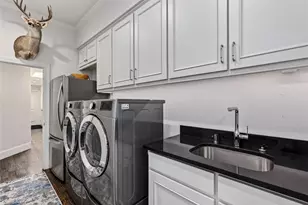 31 Stonecourt Dr, Dallas, TX 75225 - Photo 29