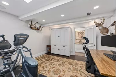 31 Stonecourt Drive, Dallas, TX 75225 - Photo 35