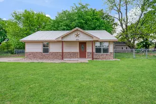 525 19th St NW, Paris, TX 75460 - Photo 1