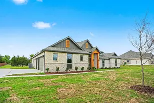 6830 Southrock Dr, Midlothian, TX 76065 - Photo 5