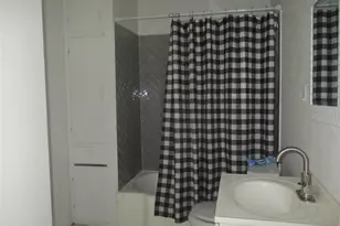 410 Vaden S, Sherman, TX 75090 - Photo 5