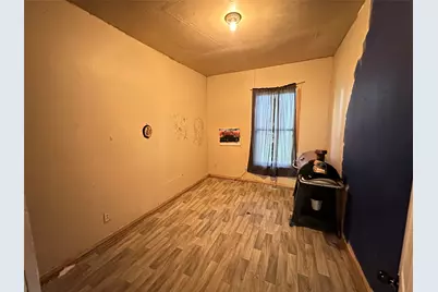 610 W 13th Avenue, Corsicana, TX 75110 - Photo 17