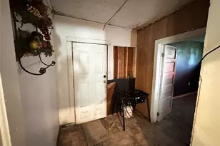 610 W 13th Ave, Corsicana, TX 75110 - Photo 11