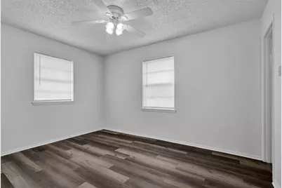 412 Lee Boulevard, Pottsboro, TX 75076 - Photo 7