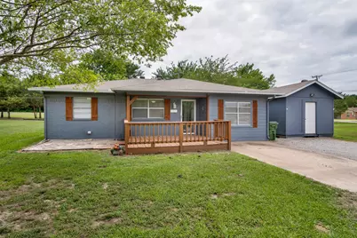 412 Lee Boulevard, Pottsboro, TX 75076 - Photo 1