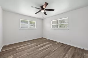 913 N Main St, Springtown, TX 76082 - Photo 15