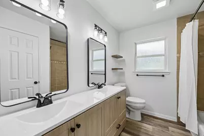 913 N Main Street, Springtown, TX 76082 - Photo 11