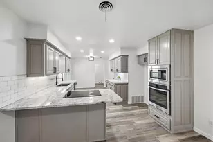 913 N Main St, Springtown, TX 76082 - Photo 3