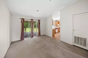 21133 Joe Paul Ln, Chandler, TX 75758 - Photo 17