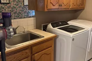 101 Golden Kinglet Ln, Cisco, TX 76437 - Photo 9