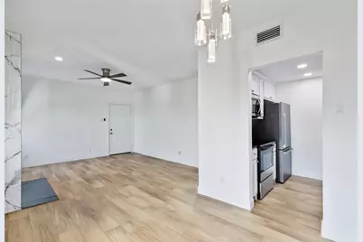 8750 Park Lane #Bldg. C Unit: 132, Dallas, TX 75231 - Photo 3