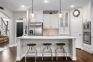 910 Kirby Dr, Argyle, TX 76226 - Photo 9