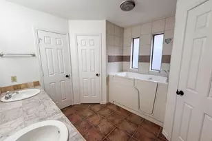 1302 Belvon Pl, Cleburne, TX 76033 - Photo 15