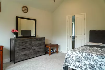 428 Molly Lane, Keene, TX 76059 - Photo 15