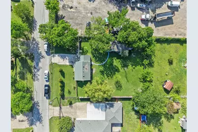 11405 S Blossom Circle, Balch Springs, TX 75180 - Photo 15